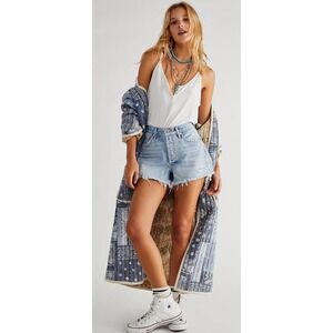 Agolde Parker Vintage Cut Off‎ Short in Swapmeet Size 24